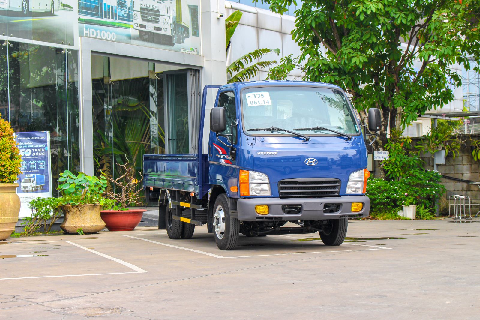 Xe tải New Mighty N250 thùng lửng đang có sẵn tại Hyundai Nguyên Gia Phát
