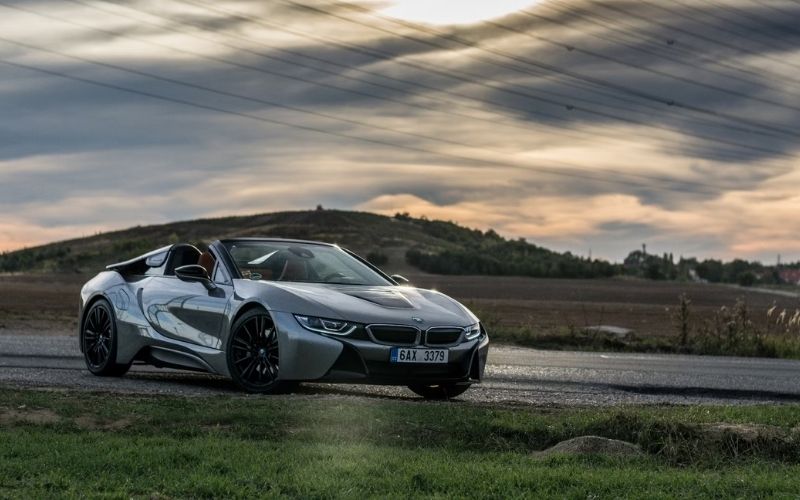 Động cơ và vận hành của BMW i8