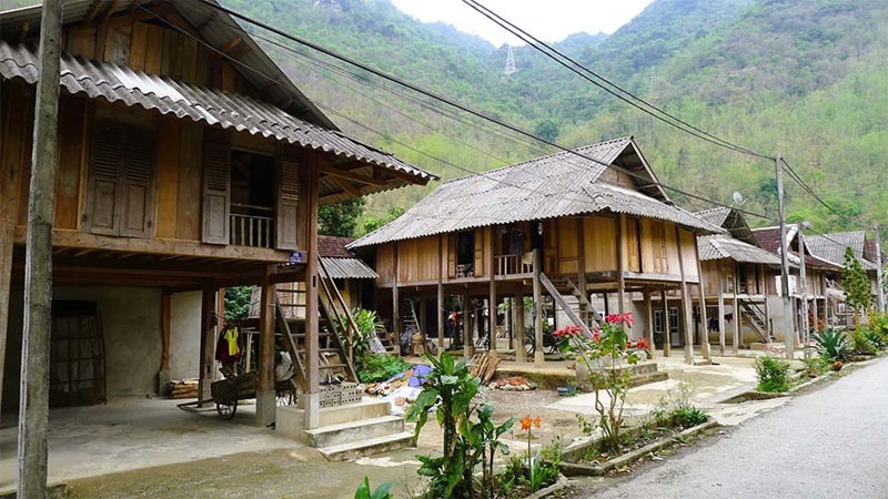 Bản Poom Coọng