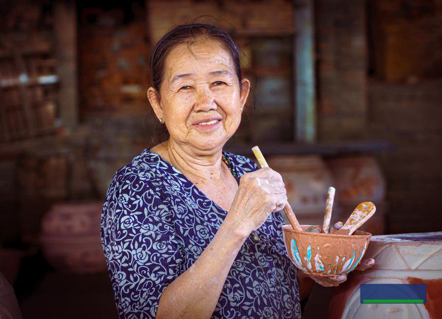Nỗi đau khi mô tả sản phẩm máy móc, phụ tùng số lượng lớn